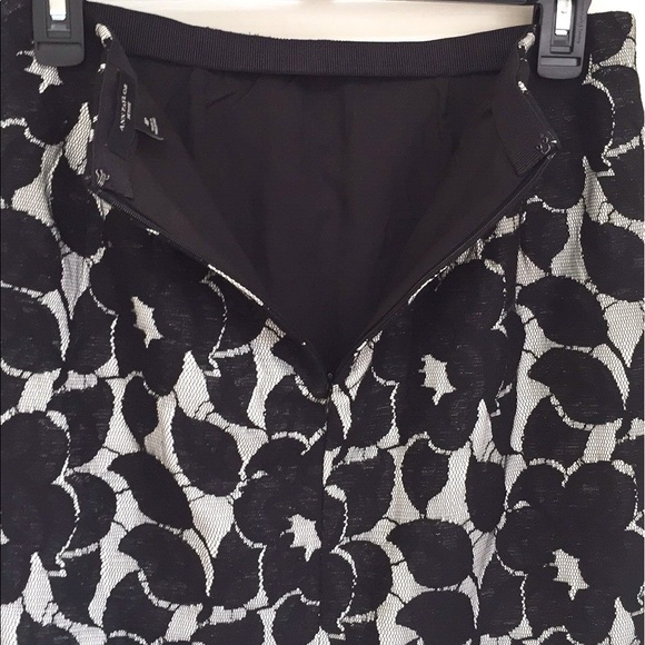 Ann Taylor Bonded Lace Pencil Skirt - Picture 10 of 14